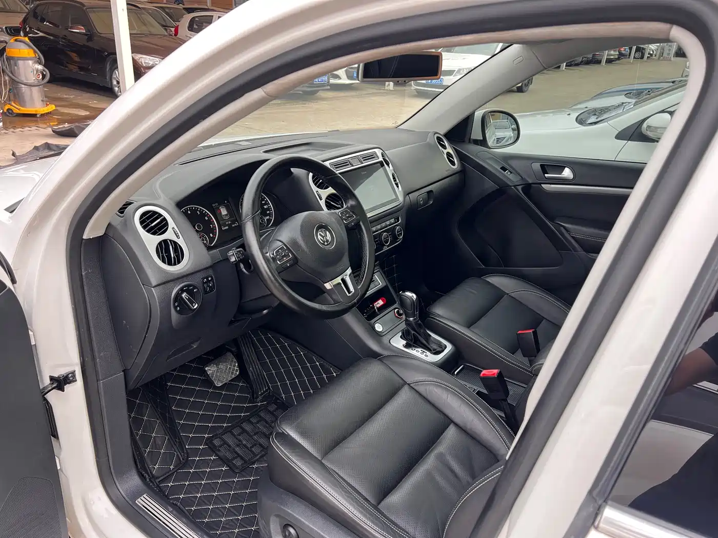 Volkswagen Tiguan 2016 Model 300TSI Automatic 2WD Luxury Edition фото 8