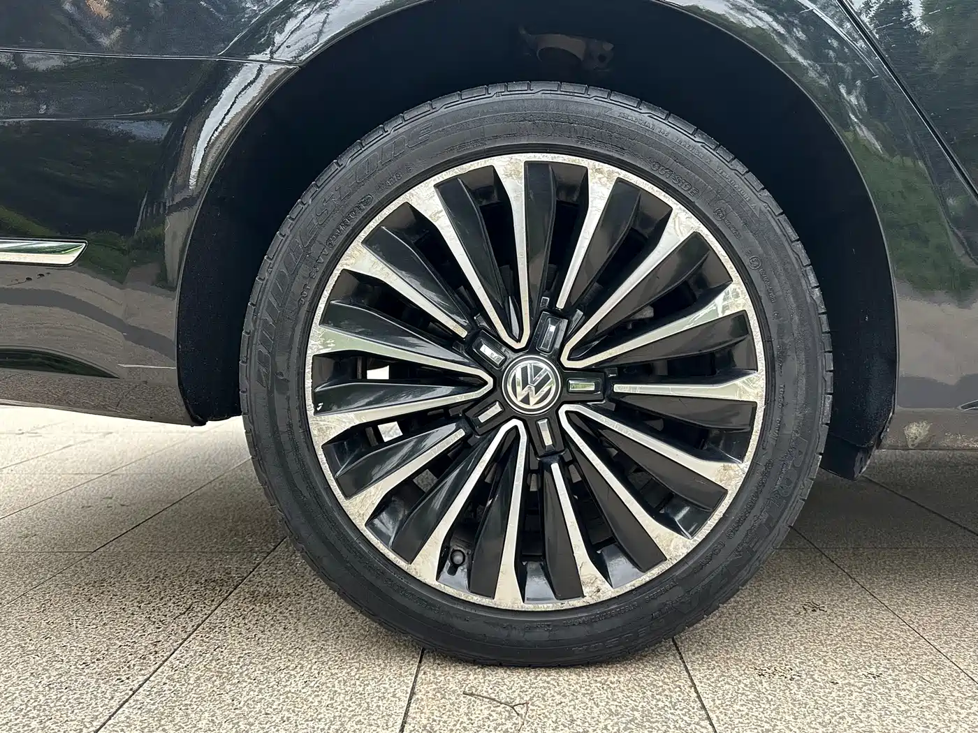 Volkswagen Passat 2016 380TSI DSG Premium Edition фото 18