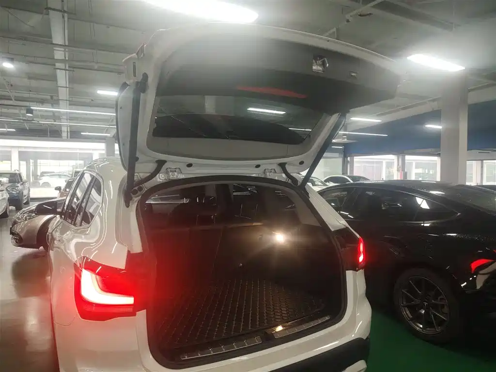 BMW X1 2021 sDrive20Li Exclusive фото 9