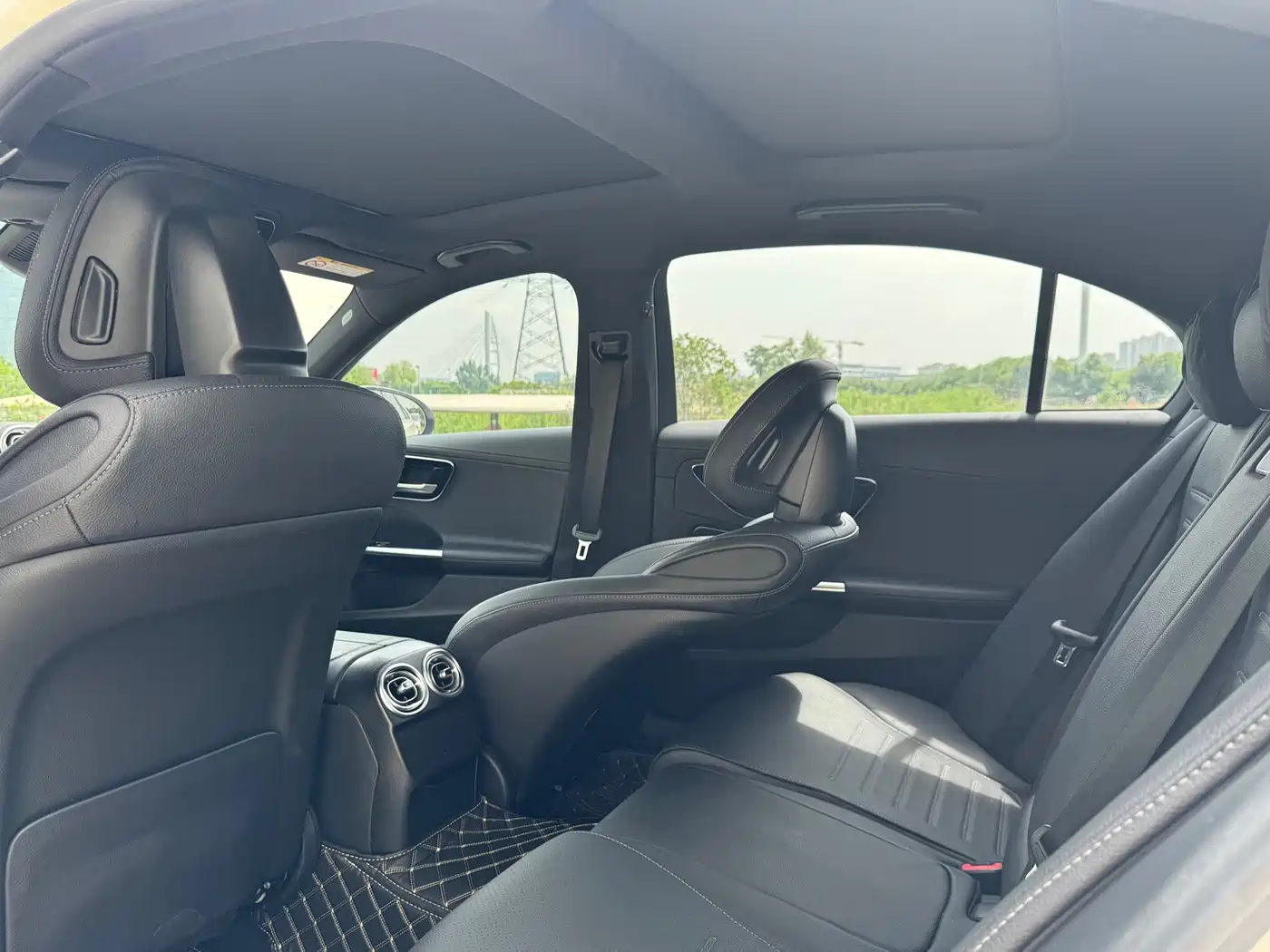 Mercedes-Benz C-Class 2022 Facelift C 260 L Sport фото 14