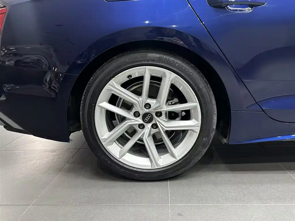 AUDI A5 (IMPORT)