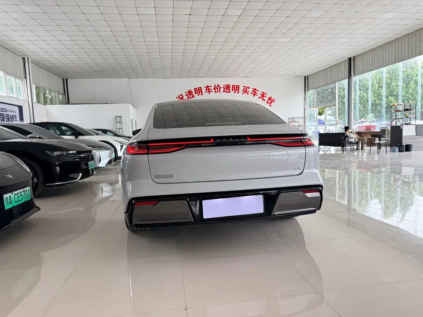 Geely Galaxy Galaxy E8 2024 2024 665km RWD Starship Voyager Edition