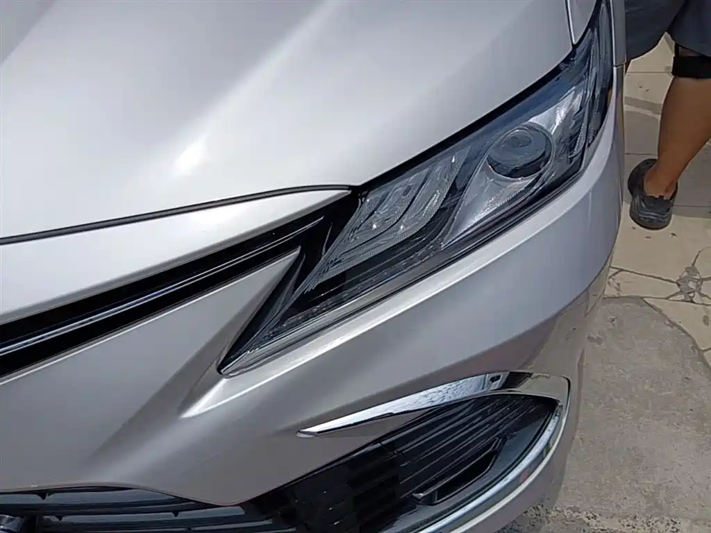 Toyota Camry 2021 2.0G Luxury Edition фото 24