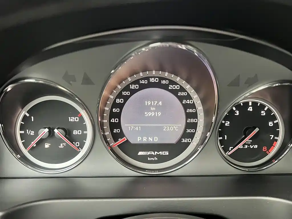 Mercedes-Benz C-Class AMG 2010 AMG C 63 Sport Enhanced Edition фото 18