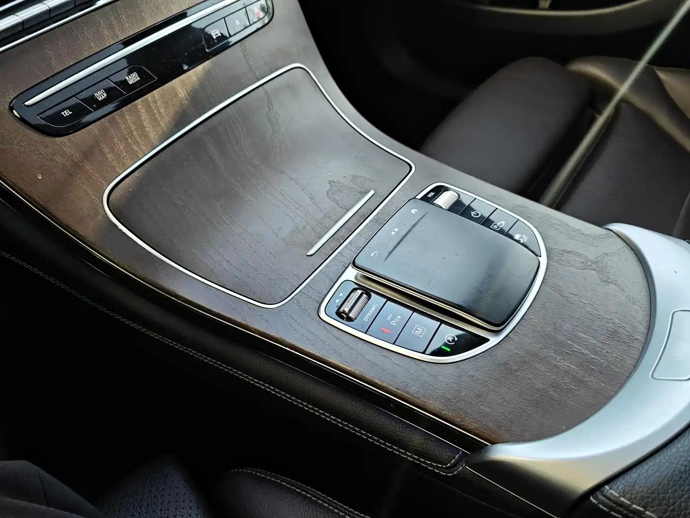 Mercedes-Benz GLC 2020 GLC 260 L 4MATIC Luxury фото 18