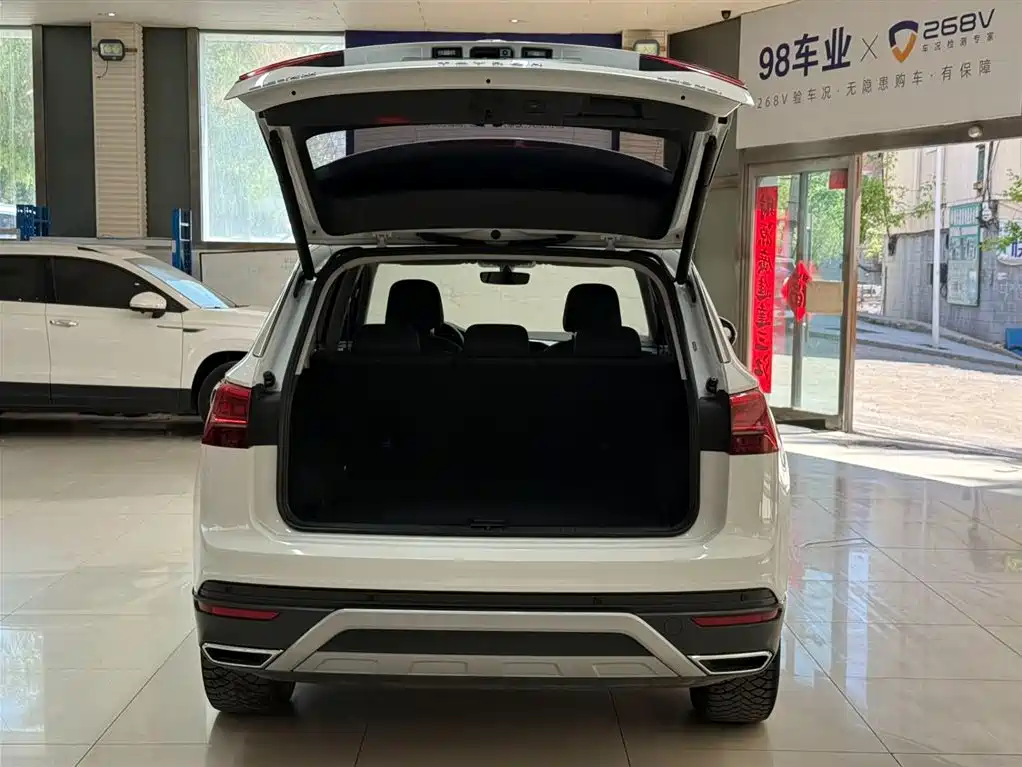 Volkswagen Tayron 2022 280TSI 2WD Luxury Smart Connect Edition фото 23