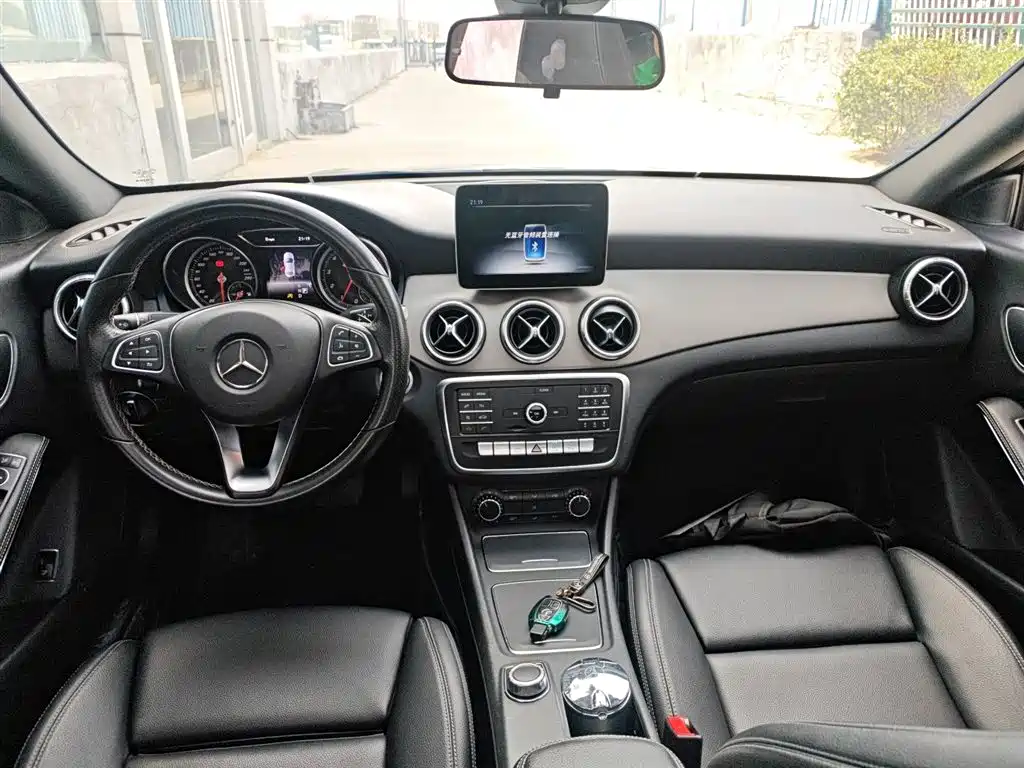Mercedes-Benz CLA (Import) 2018 CLA 200 Dynamic Edition фото 21