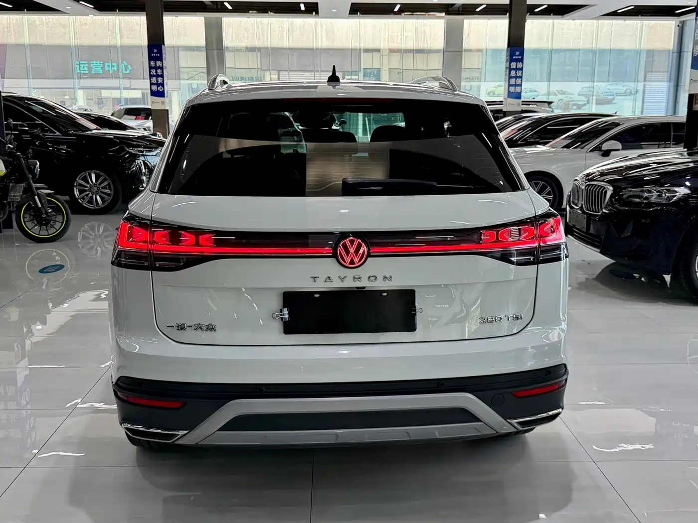 Volkswagen Tayron 2023 280TSI 2WD Luxury Plus Advanced Edition фото 10