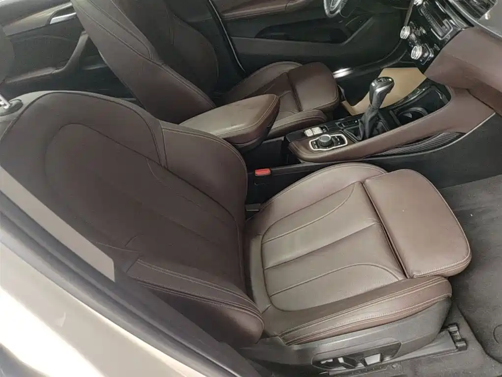 BMW X1 2016 sDrive18Li Luxury Model фото 25