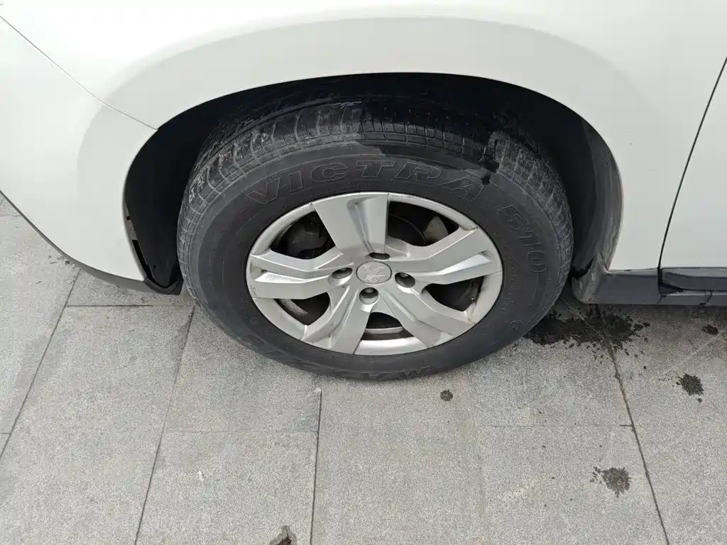 Peugeot 2008 2014 2014 1.6L Automatic Trend Edition