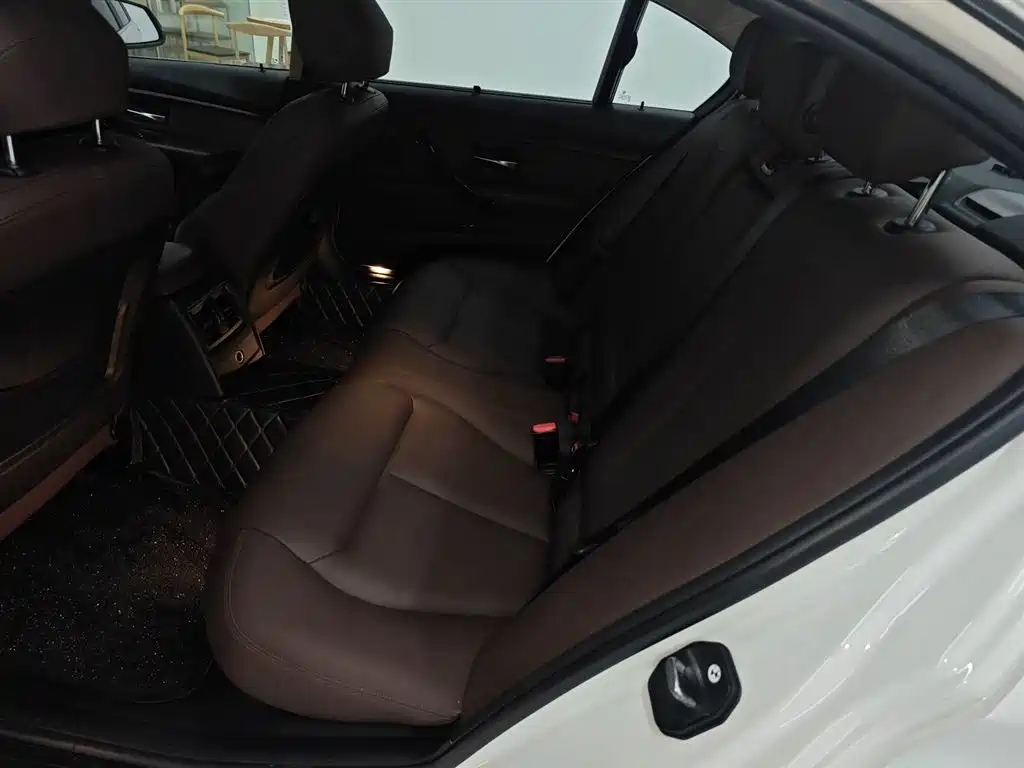BMW 3 Series 2018 320Li Fashion Style фото 17
