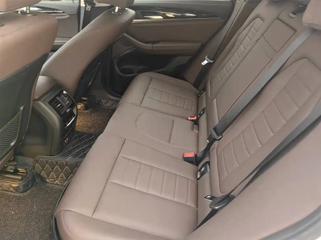 BMW X3 2020 xDrive25i Luxury Package фото 9