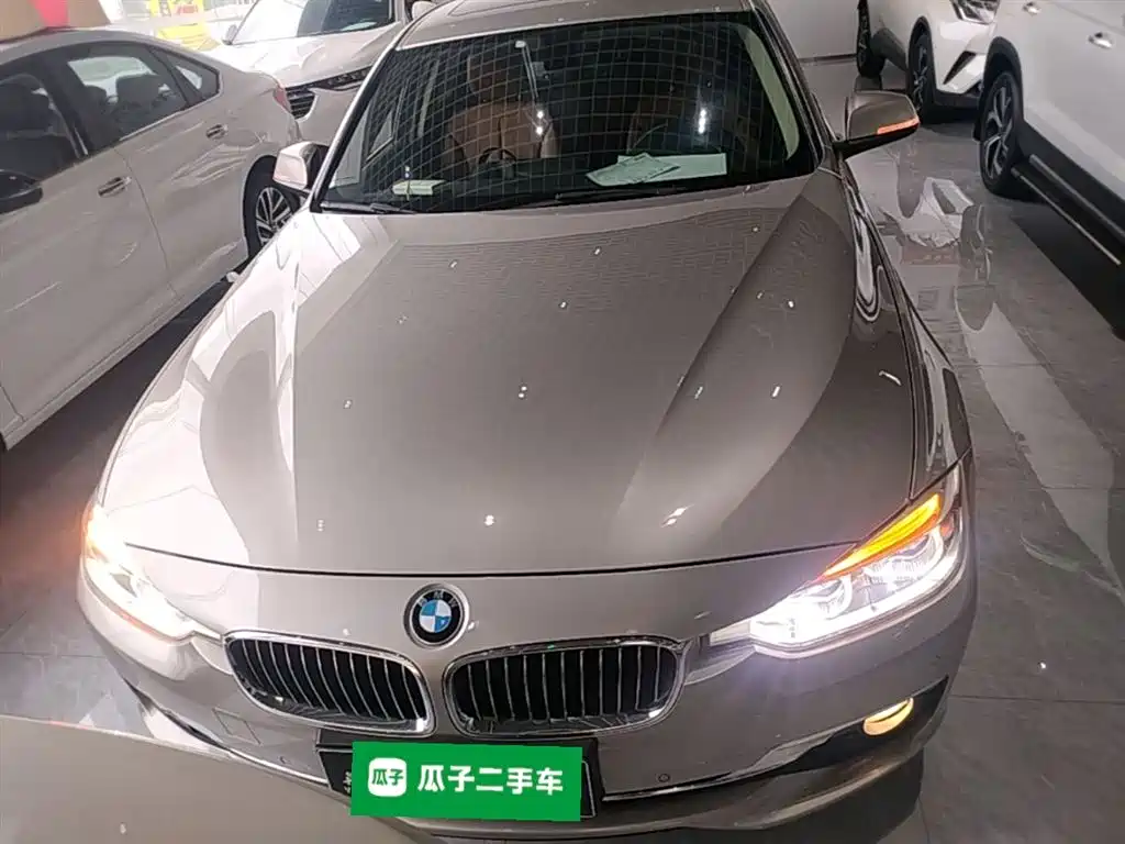 BMW 3 Series 2016 320Li Luxury Design Package фото 3