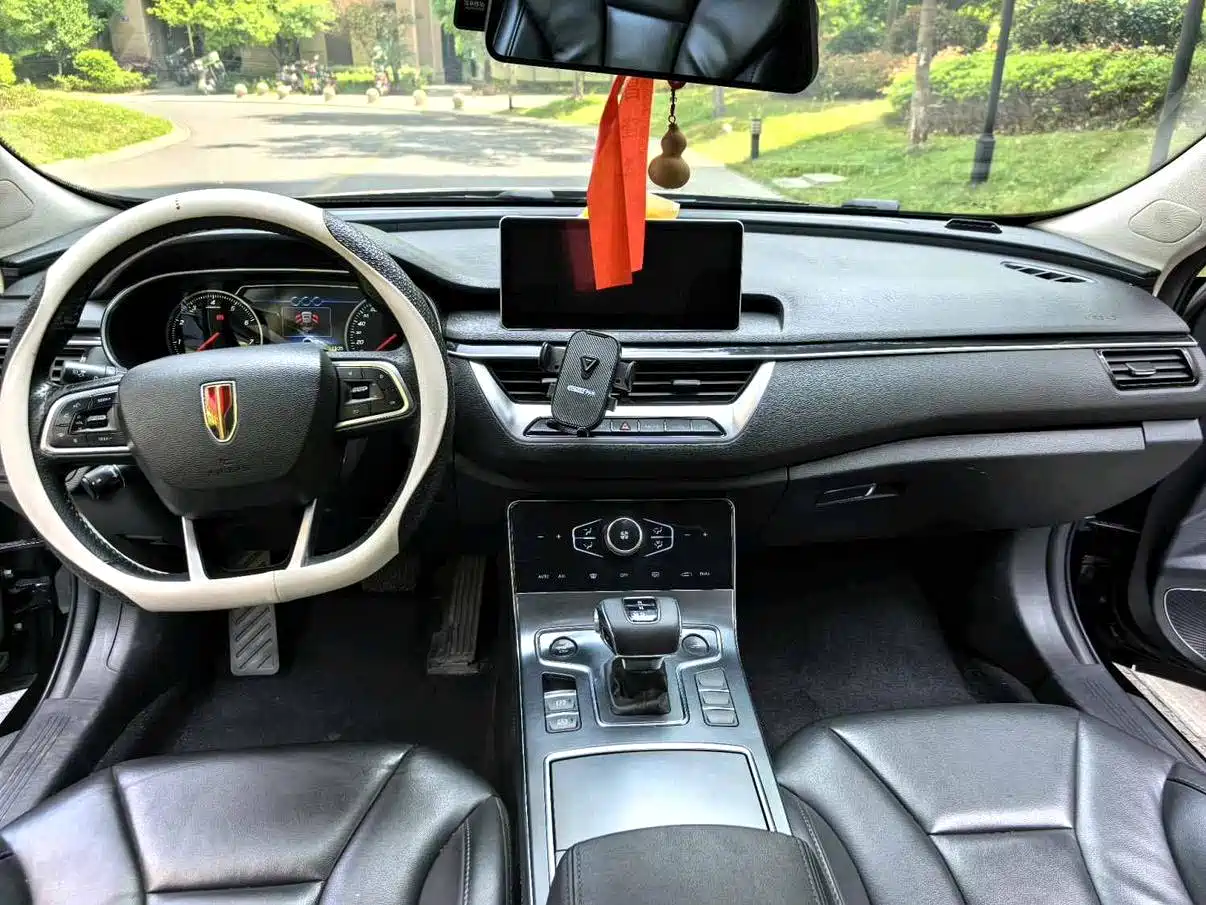Hongqi H5 2019 30TD Style Edition фото 4