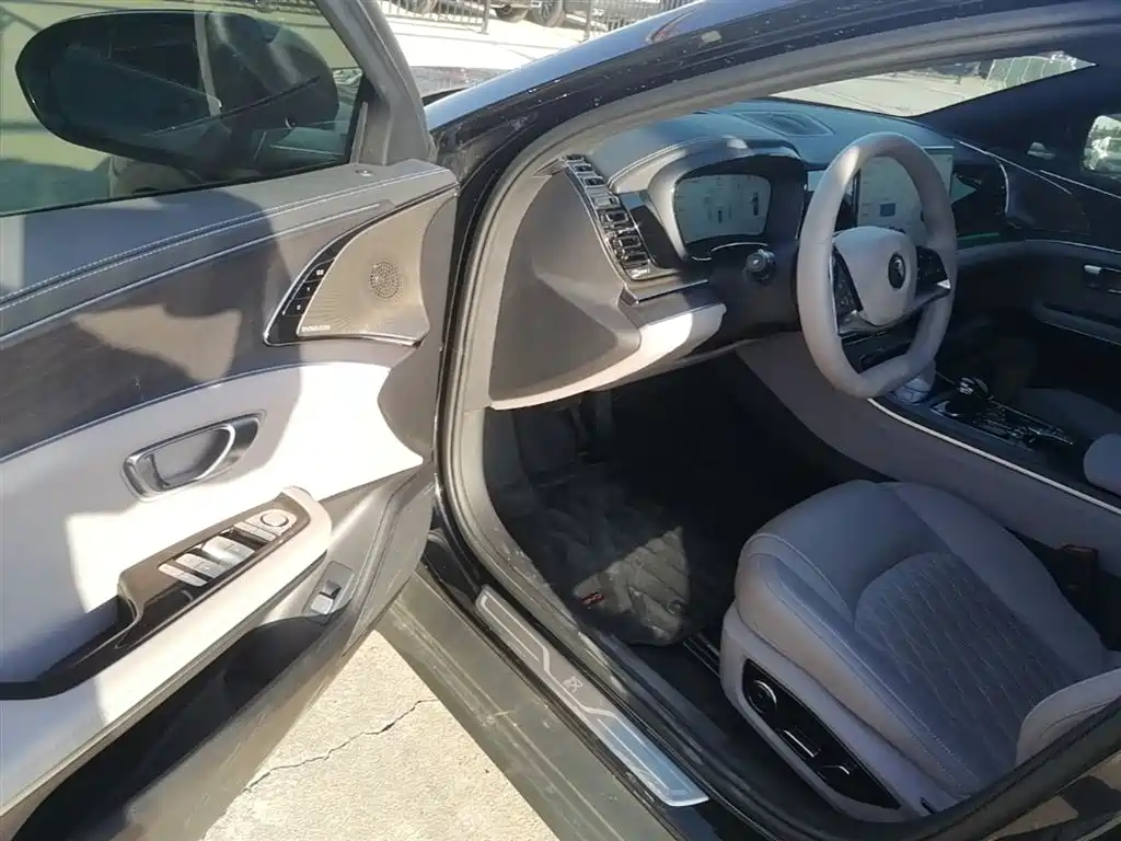 BYD Han 2025 DM-i Smart Driving Edition 125KM LiDAR Flagship фото 16