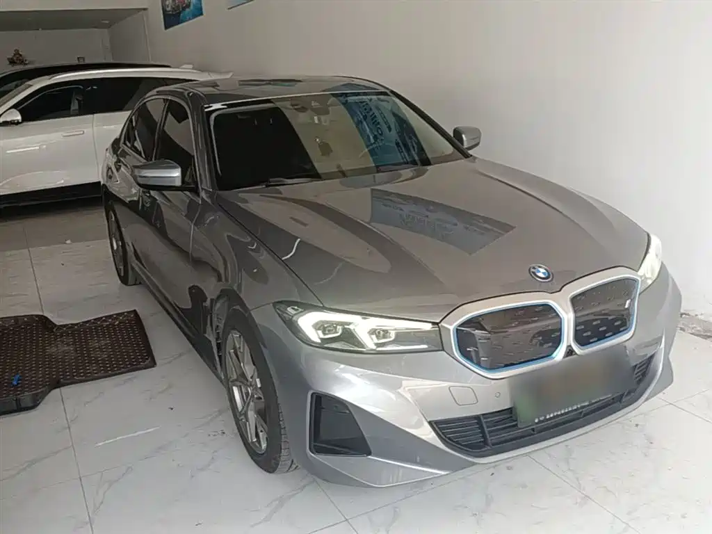 BMW i3 2022 eDrive 35 L фото 4