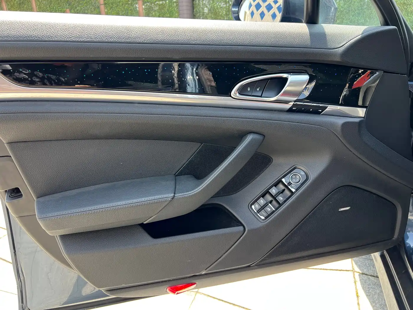 Porsche Panamera 2014 Panamera 3.0T фото 20
