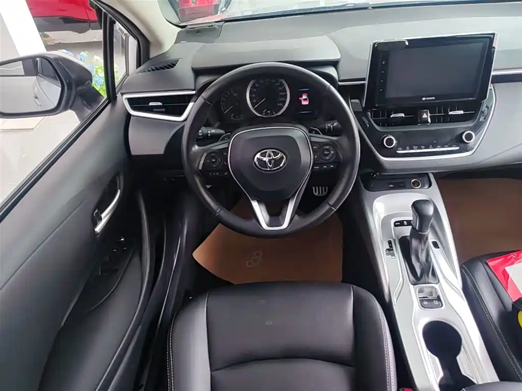 Toyota Corolla 2019 1.2T S-CVT Sport Edition фото 17