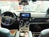 Фото 10 - Toyota Granvia