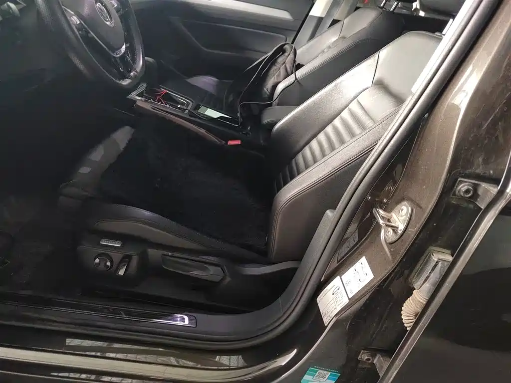 Volkswagen Weilan 2018 380TSI 2WD Comfort Edition фото 8