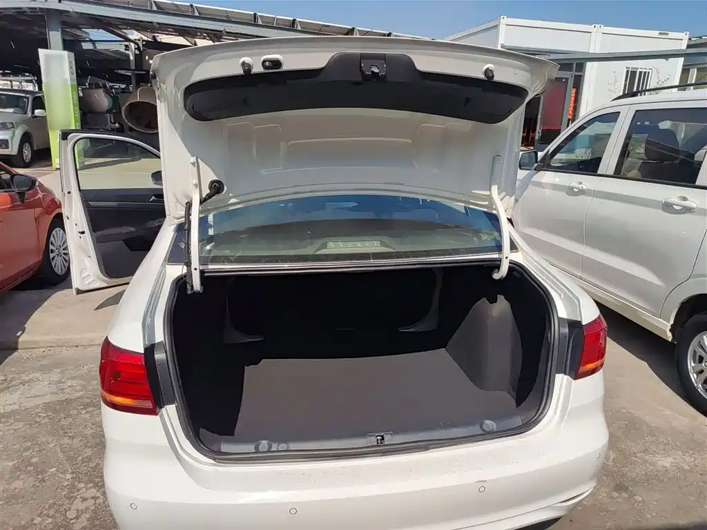 Volkswagen Lavida 2019 Lavida Start 1.5L Auto Trend (China VI) фото 18
