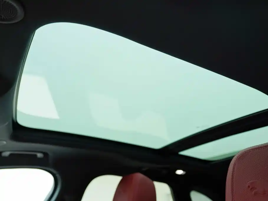 Jaguar F-PACE 2024 2024 P250 R-Dynamic SE