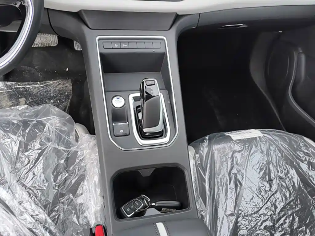 Dongfeng Aeolus Dongfeng Fengshen E70 2026 2021 Facelift II 360H Battery Swap Edition