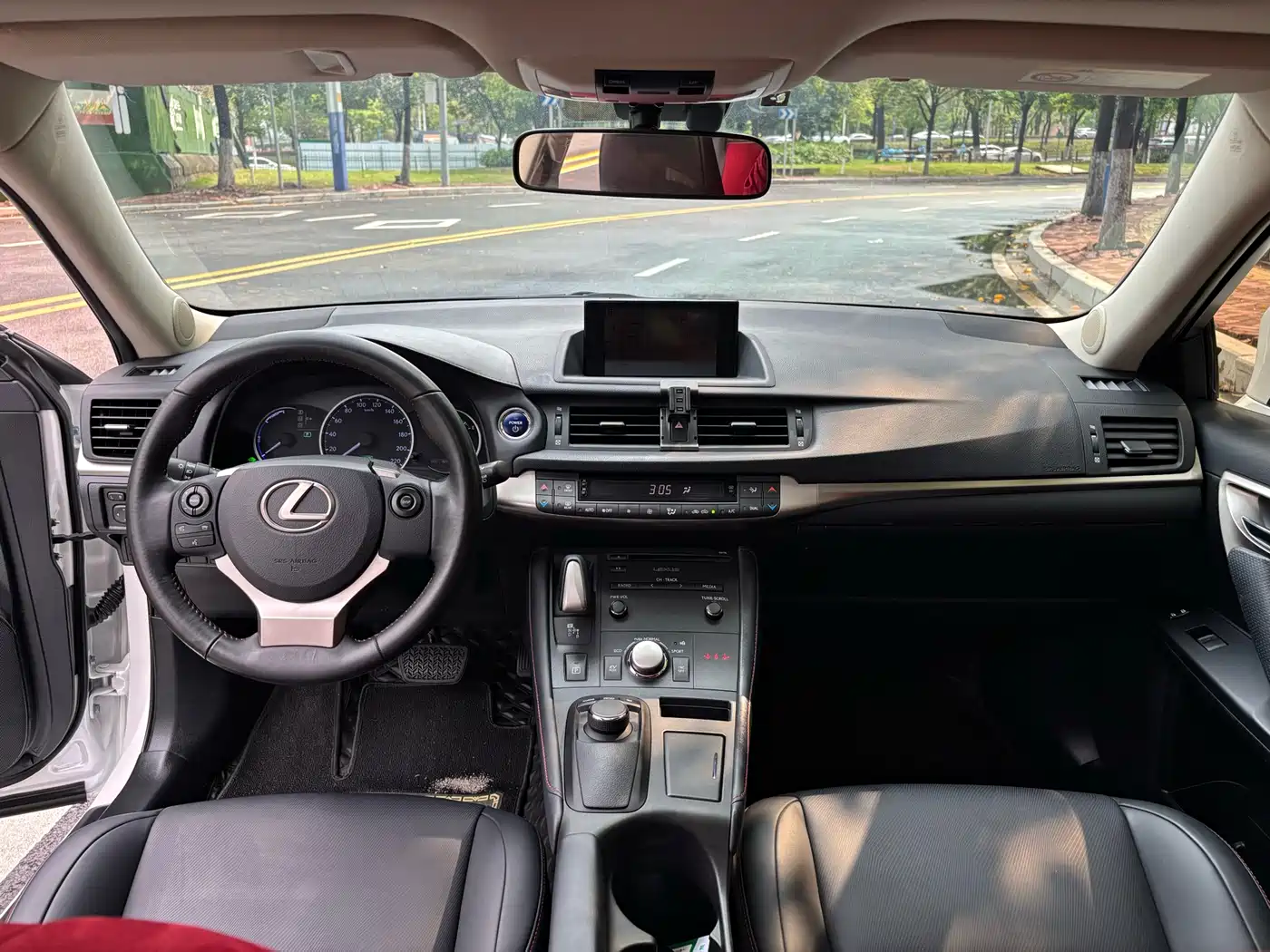 Lexus CT 2017 CT200h Comfort (Single Color, China V) фото 19