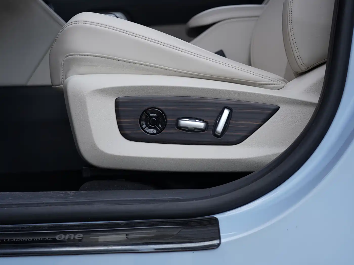 Li Auto Li ONE 2020 2020 Extended Range 6-seater