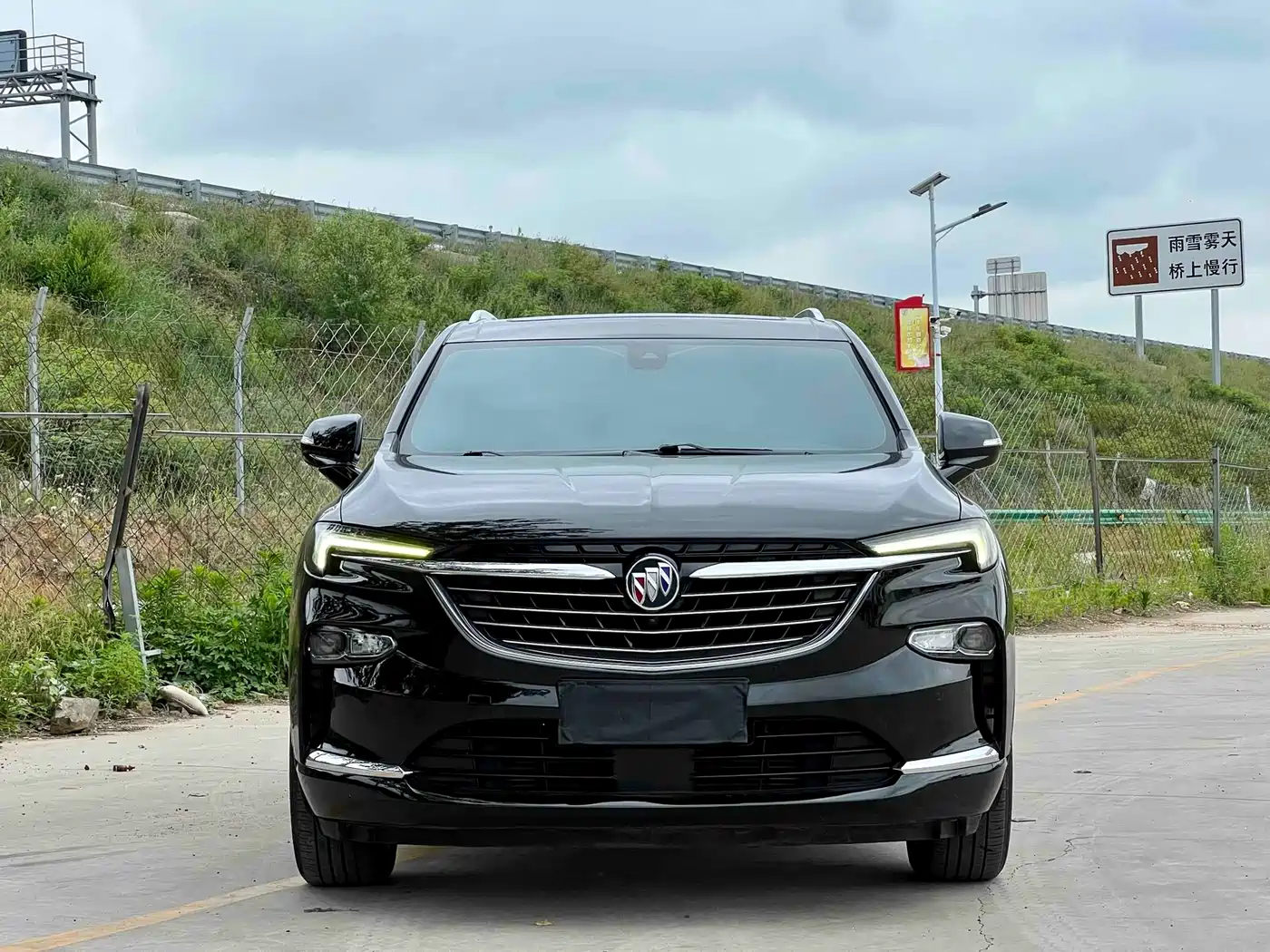 Buick Enclave 2022 652T 4WD Exclusive Flagship 7-Seater фото 2