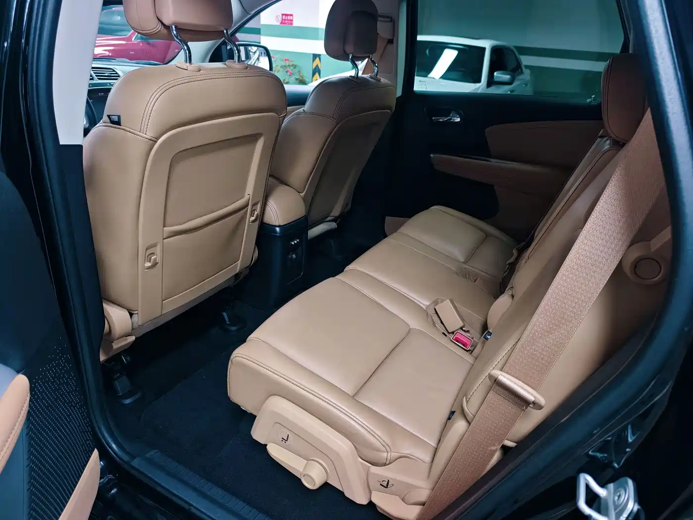 Dodge Journey 2014 2013 Model 2.4L 2WD Premium Edition