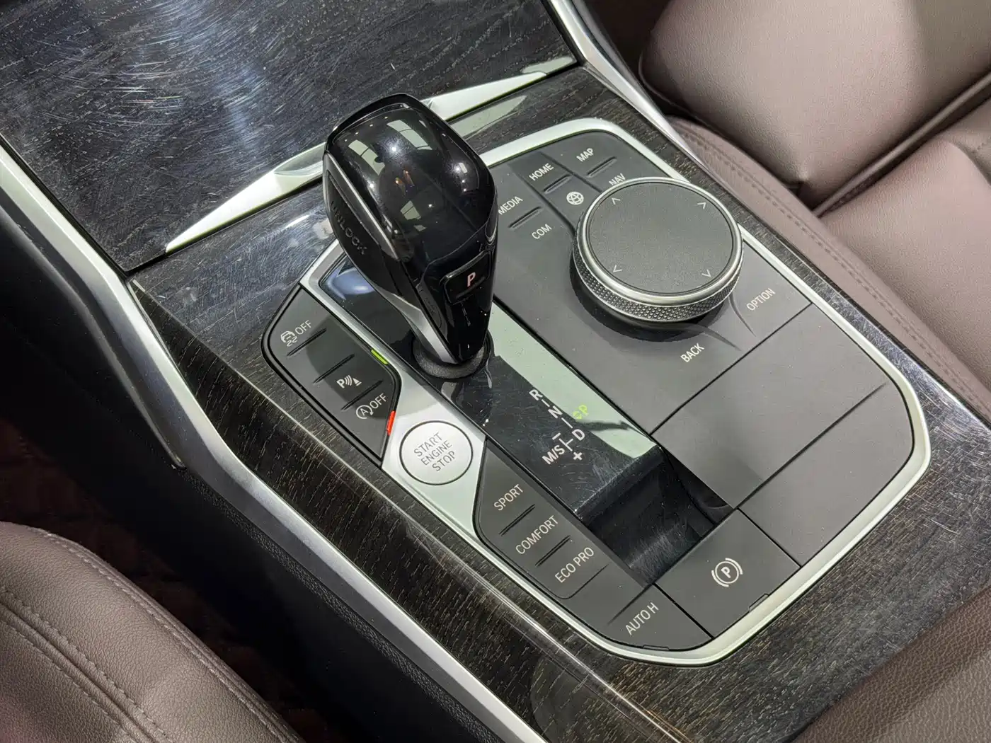 BMW 3 Series 2021 Second Facelift 325Li M Sport Package фото 14