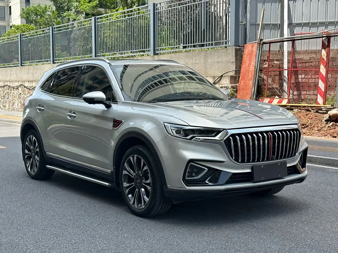 Hongqi HS5 2019 2.0T Smart Connect Enjoy 4WD Edition фото 3