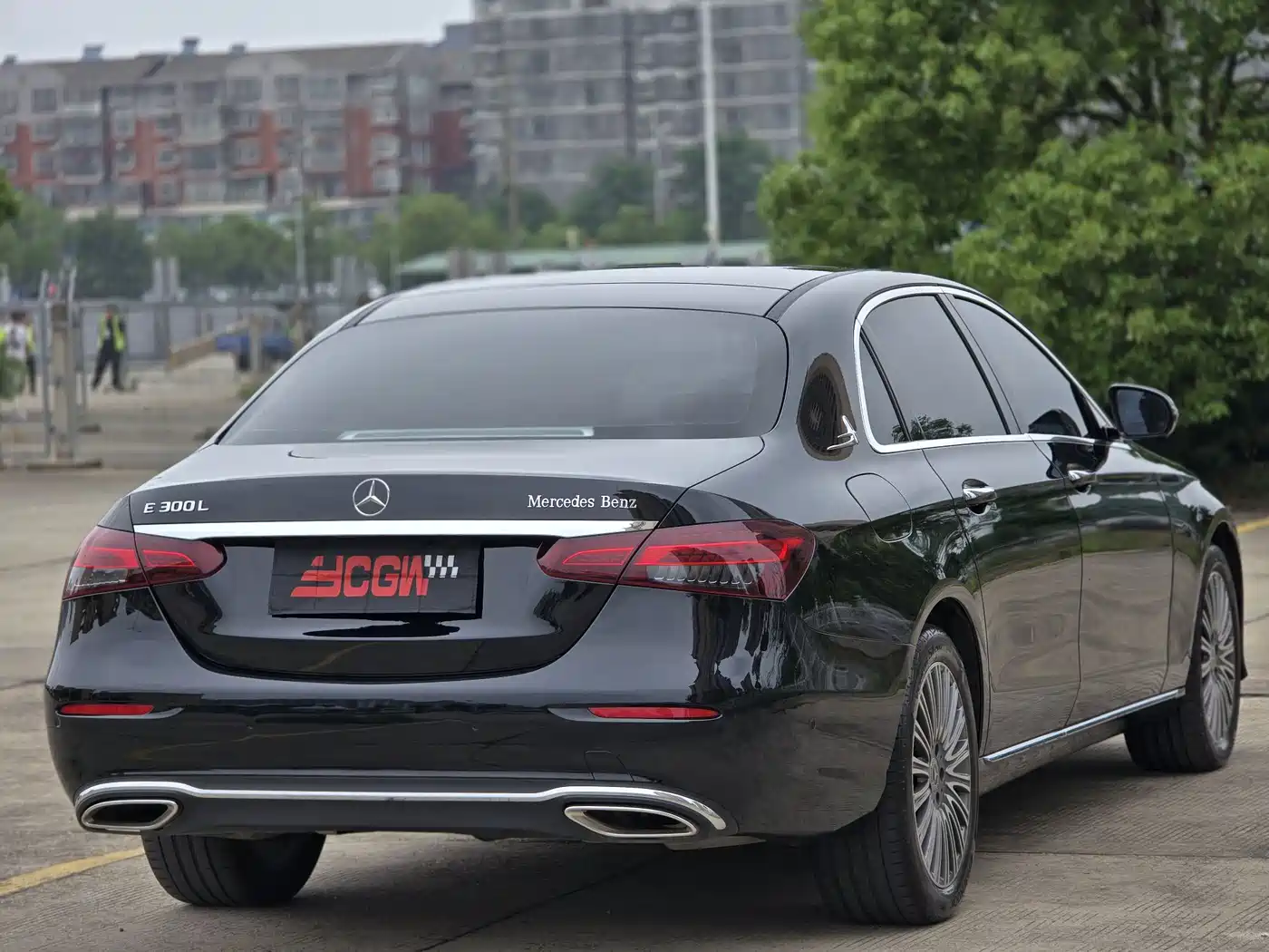 Mercedes-Benz E-Class 2021 Facelift E 300 L Sport Premium фото 17
