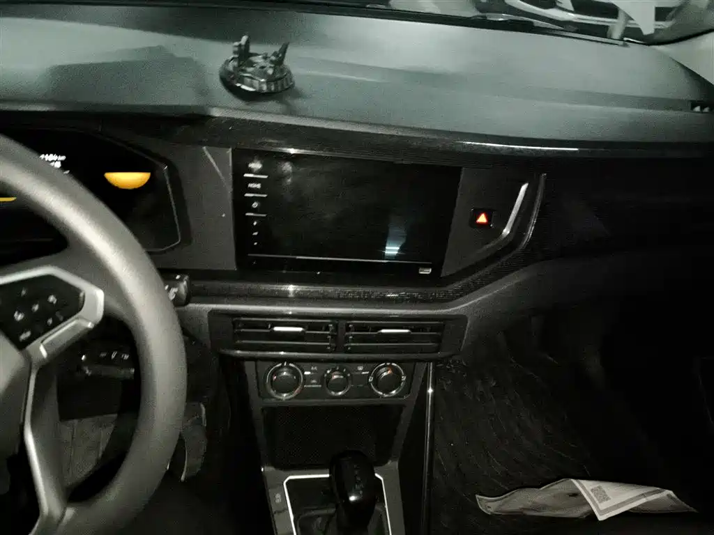 Volkswagen Lavida 2023 Xinrui 1.5L Auto Xinyi Edition фото 9