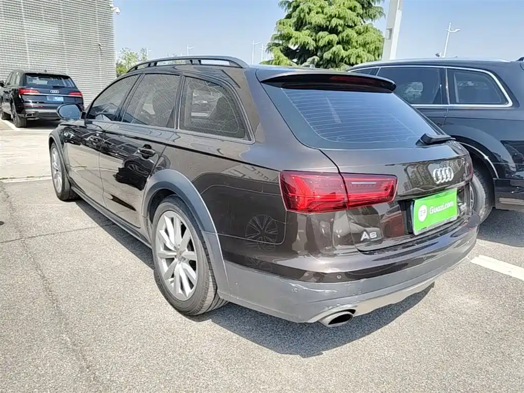 Audi A6 (Import) 2018 3.0T allroad quattro фото 5