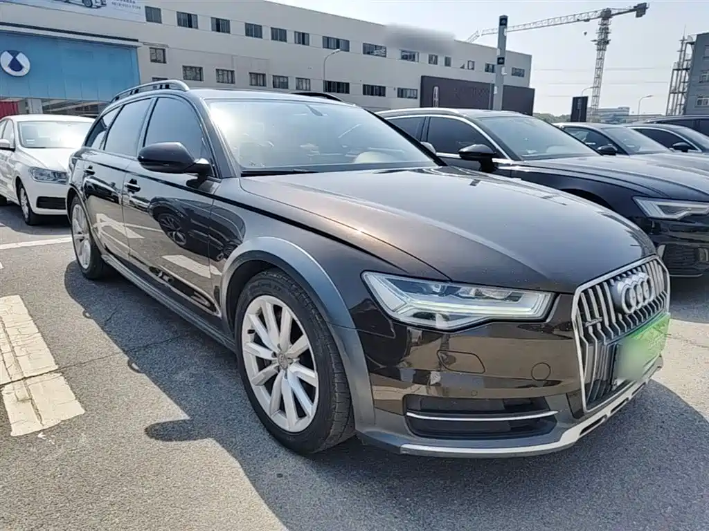 Audi A6 (Import) 2018 3.0T allroad quattro фото 4