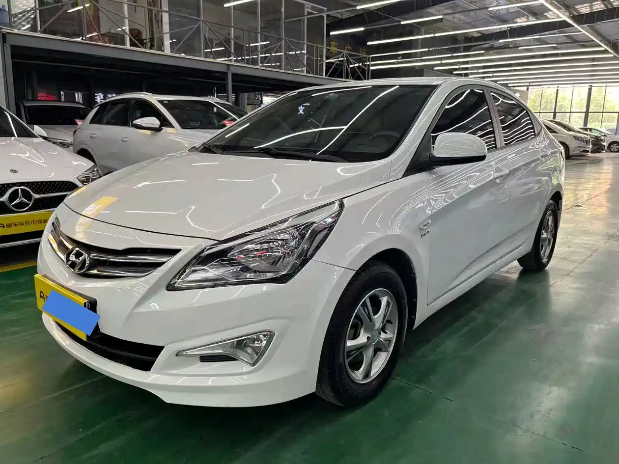 Hyundai Verna 2014 1.4L Automatic Smart GLS