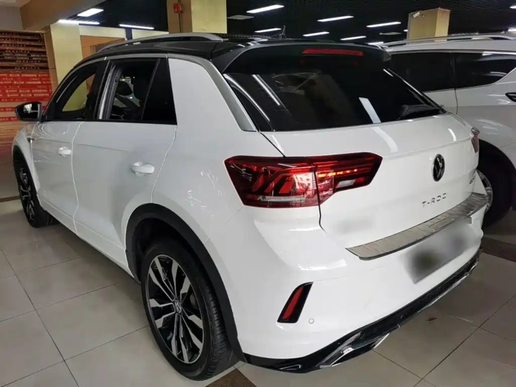 Фото 5 - Volkswagen T-ROC