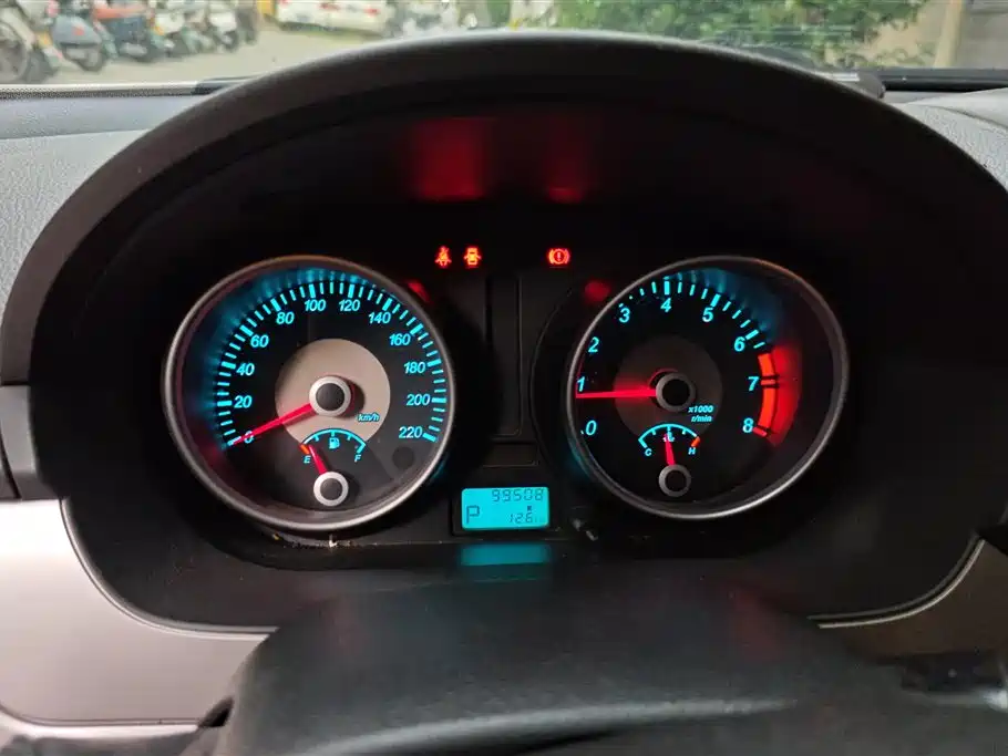 Buick Excelle 2013 1.5L Automatic Classic фото 14