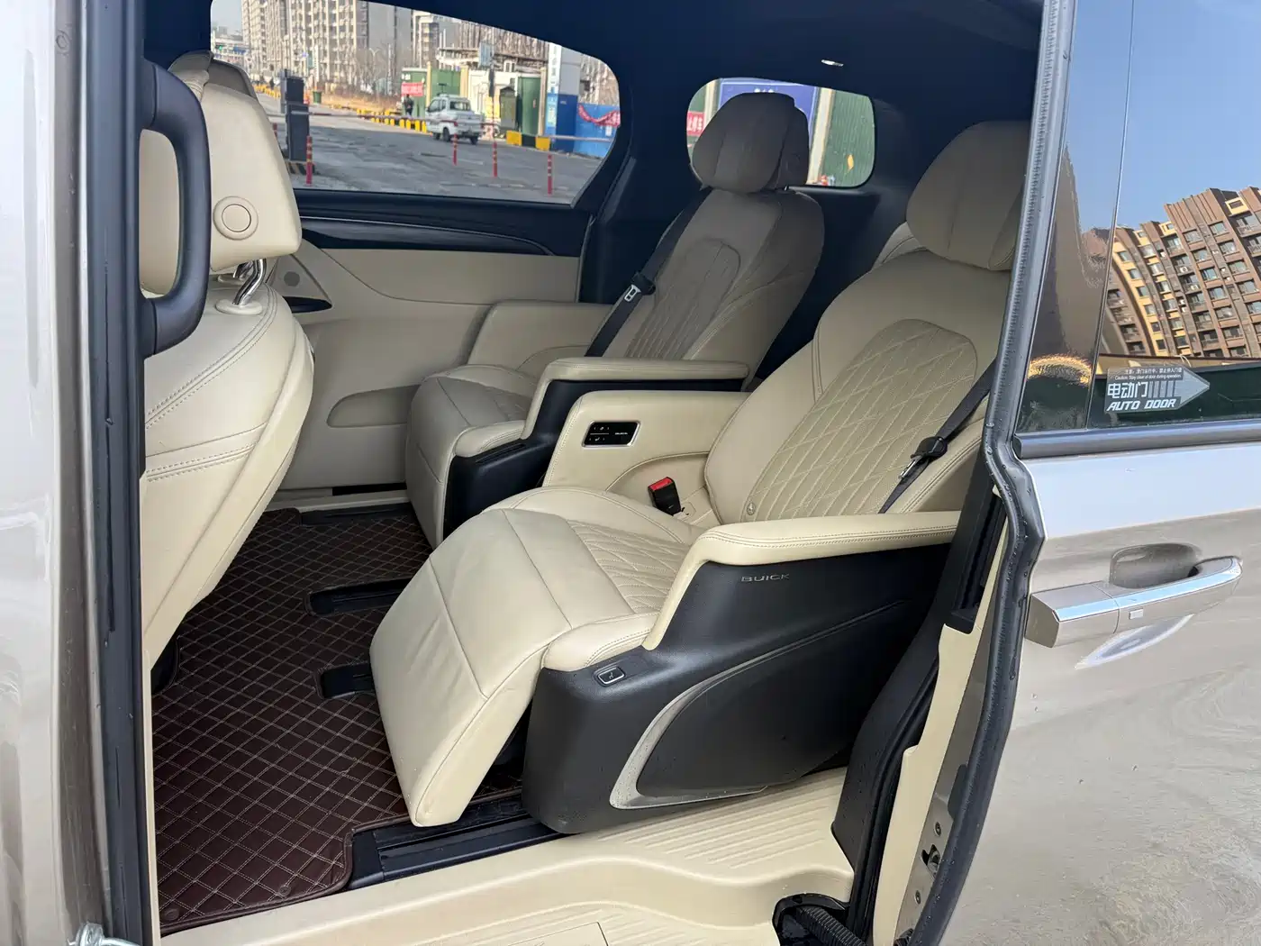 Buick GL8 2022 ES Landmark 653T Luxury фото 11