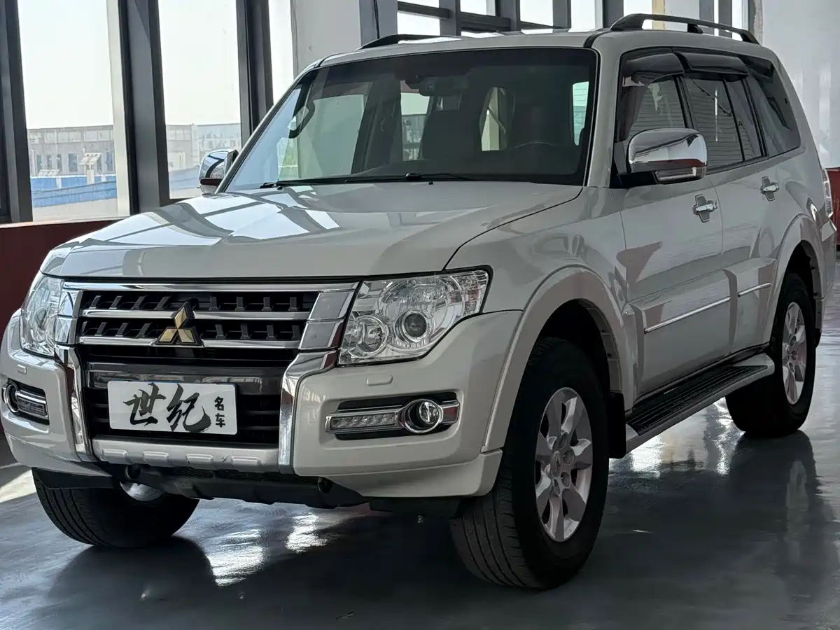 Mitsubishi Pajero (Import) 2020 3.0L Automatic Premium Edition