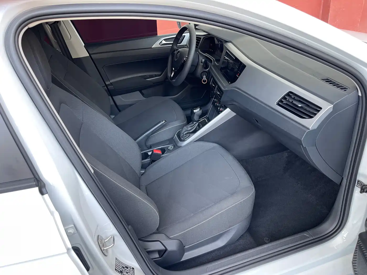 Volkswagen Polo 2023 Plus 1.5L Auto Joyful Living Edition фото 9