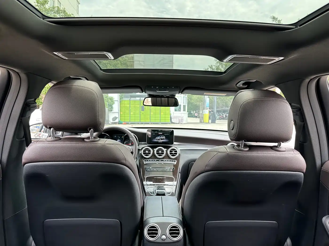 Mercedes-Benz GLC 2019 GLC 260 L 4MATIC Luxury фото 10