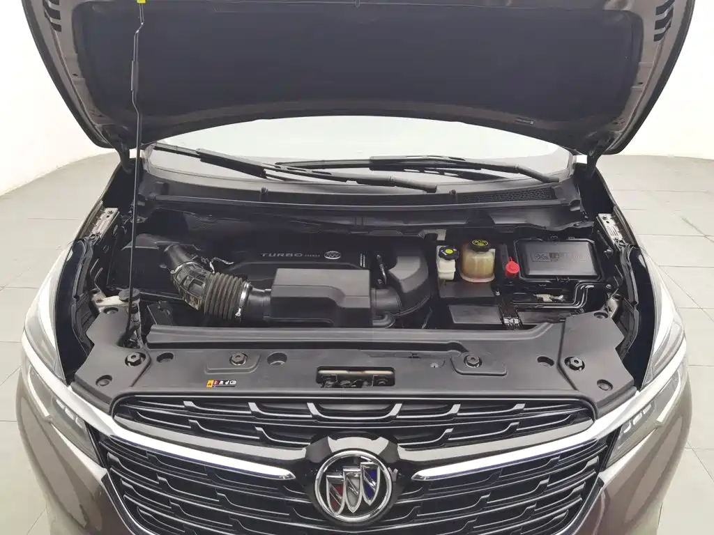 Photo 6 - Buick GL8