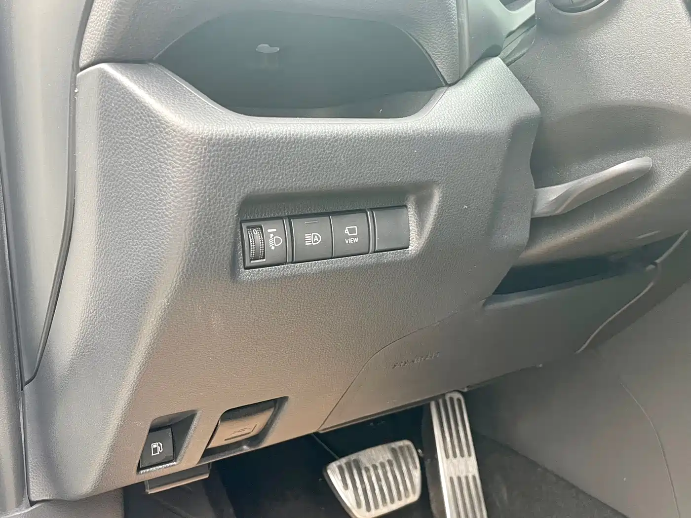 Toyota RAV4 Rongfang 2020 Hybrid 2.5L E-CVT AWD Elite Edition фото 8