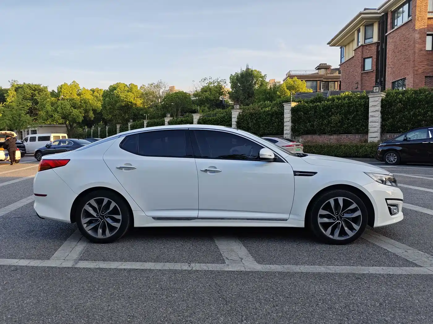 Kia K5 2014 2.0L Automatic LUXURY фото 5