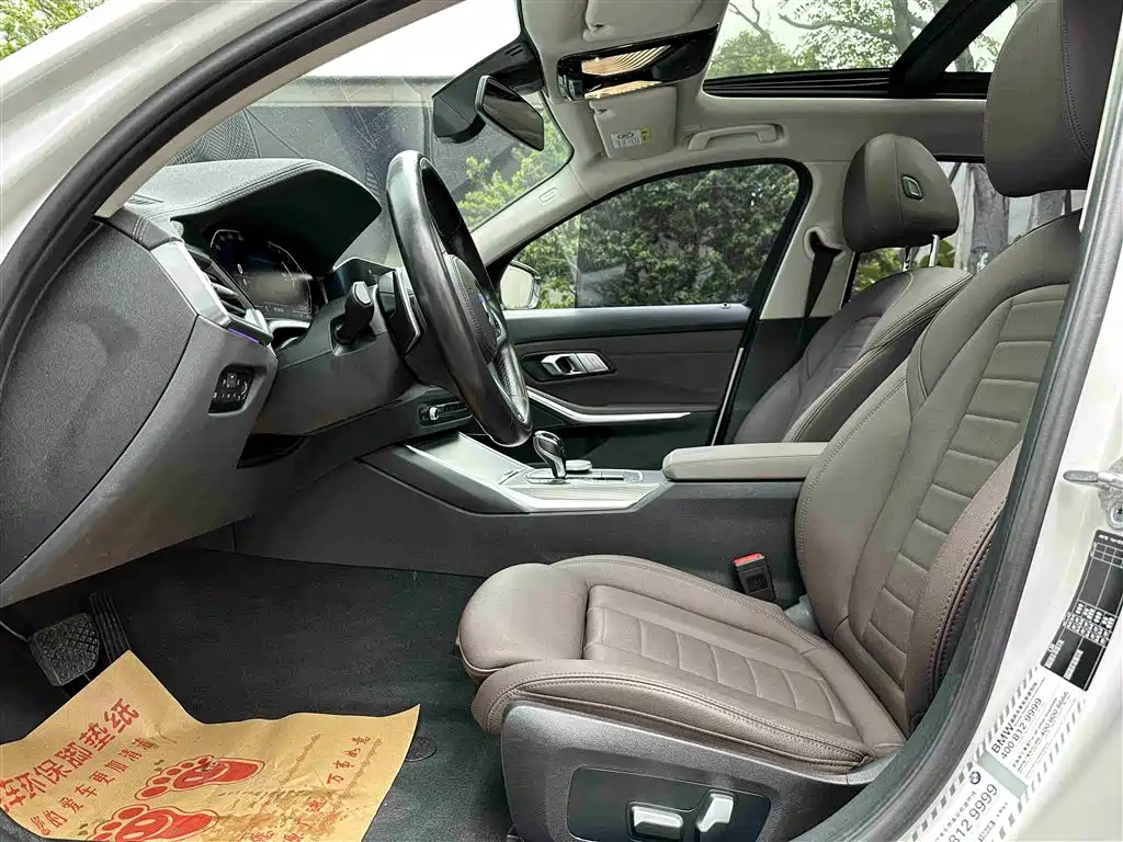BMW 3 Series 2020 325Li M Sport Black Night Package фото 4
