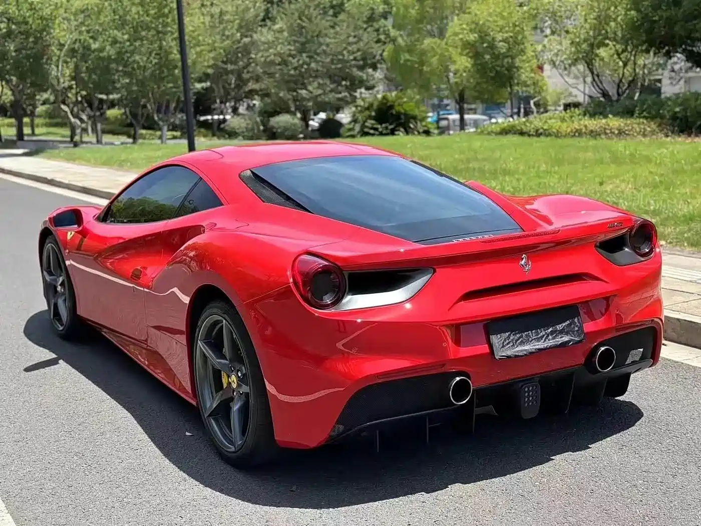 2019 Ferrari 488