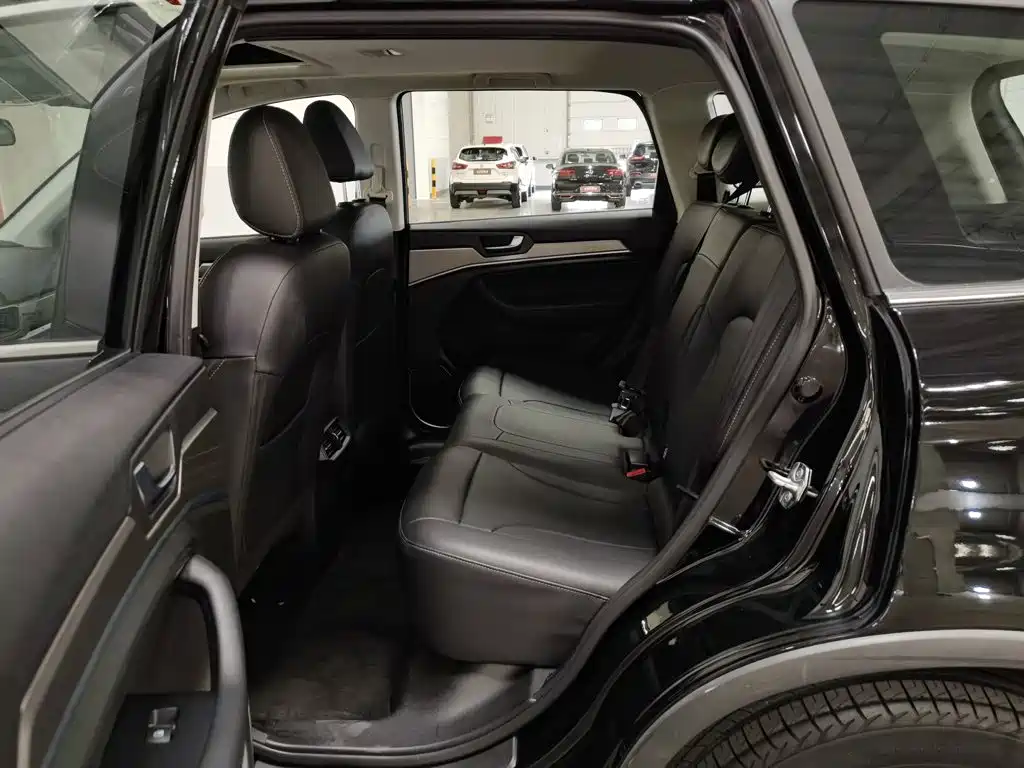 Фото 15 - Haval H6